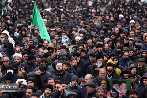 راهپیمایی مردم اردبیل در سوگ شهادت رهبر انقلاب