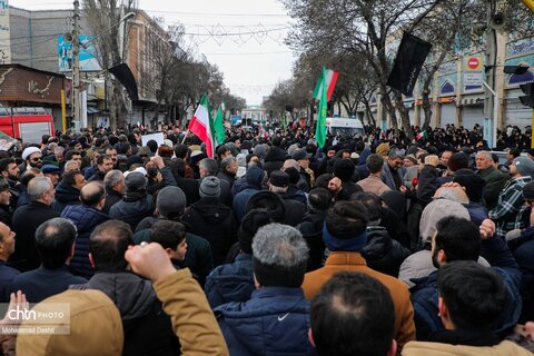 راهپیمایی مردم اردبیل در سوگ شهادت رهبر انقلاب