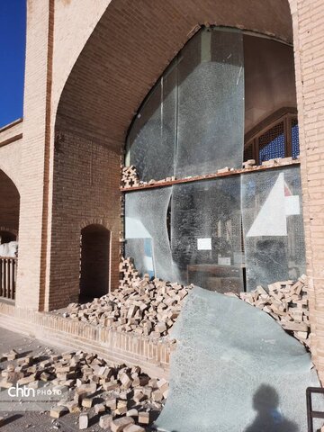 آسیب به مجموعه جهانی کاخ چهل‌ستون و چند بنای شاخص دولتخانه صفوی