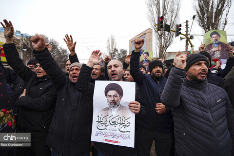 بیعت مردم اردبیل با رهبر انقلاب