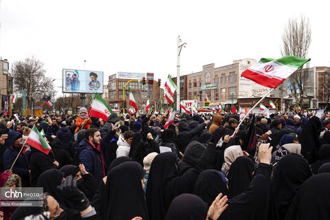 بیعت مردم اردبیل با رهبر انقلاب