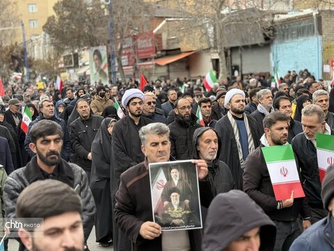 اجتماع سراسری میثاق با امام شهید امت و بیعت با رهبر منتخب خبرگان رهبری در ارومیه