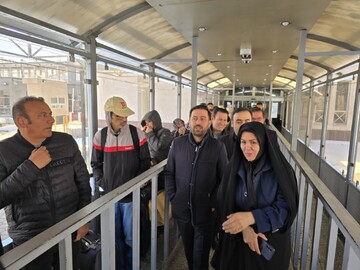 وضعیت تردد مسافران و کامیون‌های ترانزیتی در گمرک بازرگان ماکو عادی است