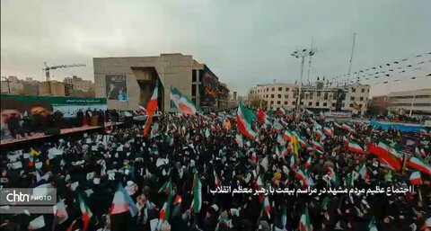 اجتماع عظیم مردم مشهد مقدس در تجدید پیمان با رهبر جدید