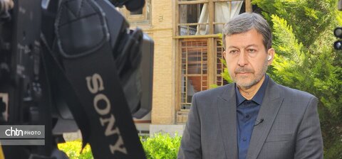 بازدید خبرنگاران بین‌المللی از آثار تاریخی آسیب دیده اصفهان