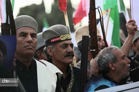 بیعت قشقایی فارس با رهبر