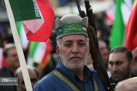 بیعت قشقایی فارس با رهبر