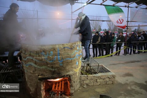 برگزاری پویش مردمی نذر جهانی «صالح بعد صالح» با پخت ۲۱ تُن سمنوی نذری