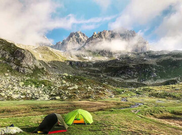 لزوم پرهیز از اردوگاه‌زنی و تردد در سواحل و مناطق صعب‌العبور قشم