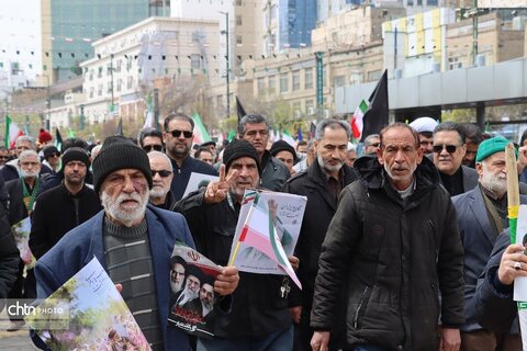 حضور پرشور کارکنان میراث فرهنگی خراسان رضوی در راهپیمایی روز جهانی قدس