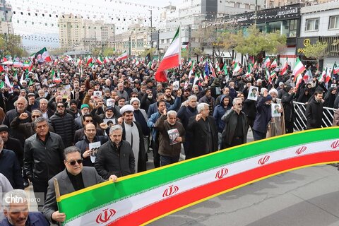 حضور پرشور کارکنان میراث فرهنگی خراسان رضوی در راهپیمایی روز جهانی قدس