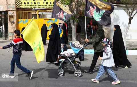 طوفانِ غیرت در قلبِ کویر؛ حماسه‌یِ ماندگارِ یزدِ جهانی در آدینه‌یِ قدس