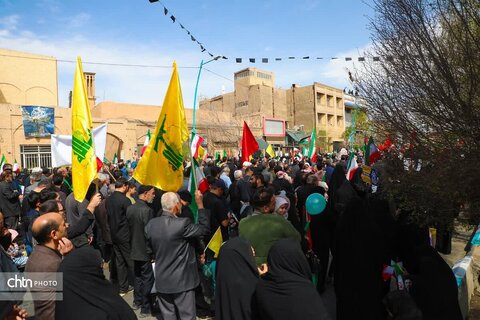 طوفانِ غیرت در قلبِ کویر؛ حماسه‌یِ ماندگارِ یزدِ جهانی در آدینه‌یِ قدس