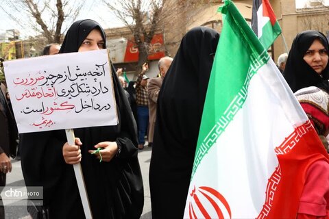 طوفانِ غیرت در قلبِ کویر؛ حماسه‌یِ ماندگارِ یزدِ جهانی در آدینه‌یِ قدس