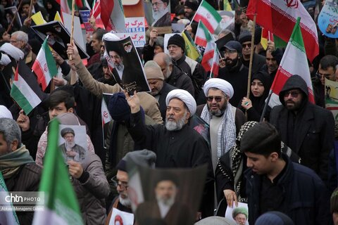 راهپیمایی پرشکوه مردم قم در روز جهانی قدس و تشییع شهداء