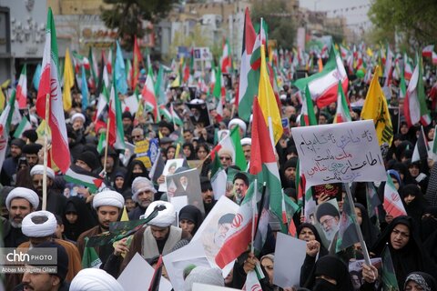 راهپیمایی پرشکوه مردم قم در روز جهانی قدس و تشییع شهداء