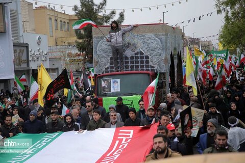 راهپیمایی پرشکوه مردم قم در روز جهانی قدس و تشییع شهداء