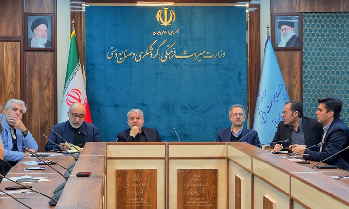 «نوروز» باید به عرصهای برای تقویت انسجام ملی تبدیل شود/ مفهوم «ایران» باید محور برنامههای فرهنگی باشد «نوروز» باید به عرصهای برای تقویت انسجام ملی تبدیل شود/ مفهوم «ایران» باید محور برنامههای فرهنگی باشد