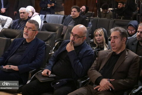 نشست وزیر میراث‌فرهنگی، گردشگری و صنایع‌دستی با رسانه‌های بین‌المللی