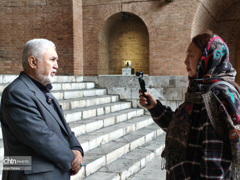 نشست وزیر میراث‌فرهنگی، گردشگری و صنایع‌دستی با رسانه‌های بین‌المللی