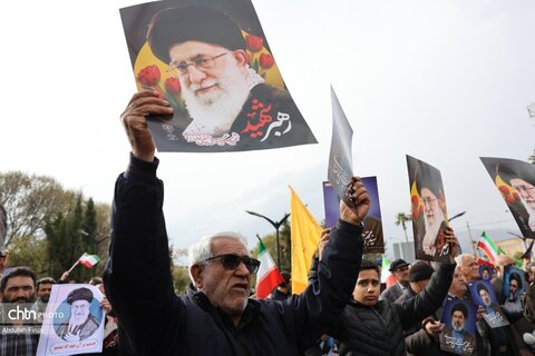 بیعت قوم لر استان فارس با رهبر