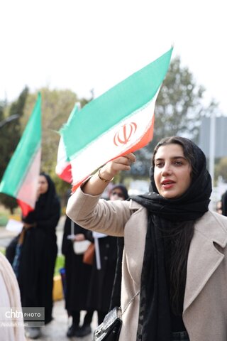 بیعت قوم لر استان فارس با رهبر