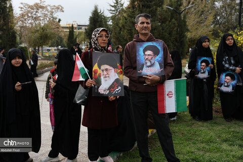 بیعت قوم لر استان فارس با رهبر