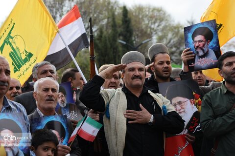 بیعت قوم لر استان فارس با رهبر