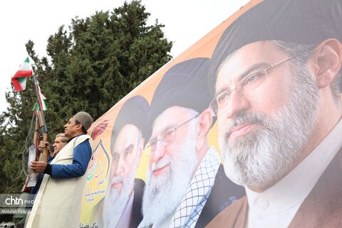 بیعت قوم لر استان فارس با رهبر