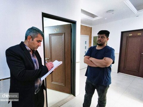 بازدید کارشناسان گردشگری از اماکن اقامتی قم