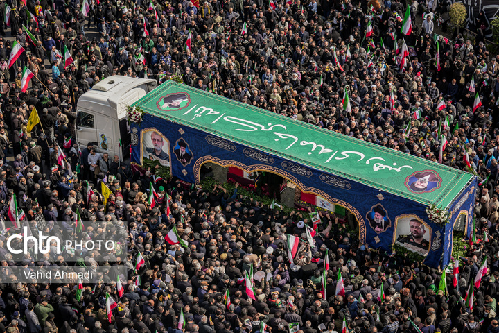 آئین تشییع شهدای ناو دنا و شهیدان لاریجانی و سلیمانی