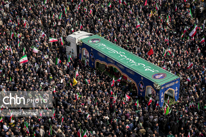آئین تشییع شهدای ناو دنا و شهیدان لاریجانی و سلیمانی