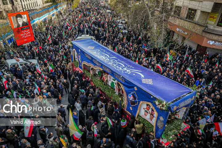 آئین تشییع شهدای ناو دنا و شهیدان لاریجانی و سلیمانی