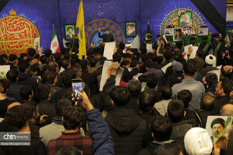 وداع مردم قم با پیکر شهید لاریجانی در حرم مطهر حضرت معصومه(س)