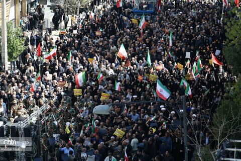 تشییع شهدای ناو دنا در شیراز