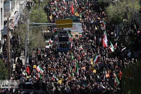 تشییع شهدای ناو دنا در شیراز