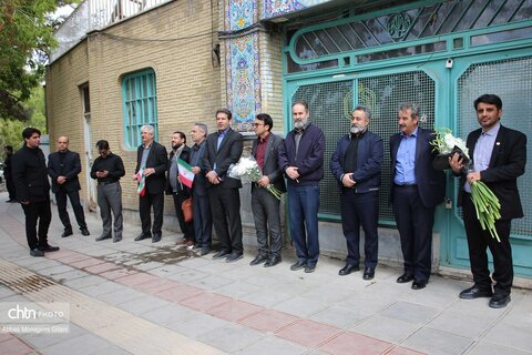 تجدید میثاق مدیرکل میراث‌فرهنگی و فعالان گردشگری و صنایع‌دستی قم با شهداء