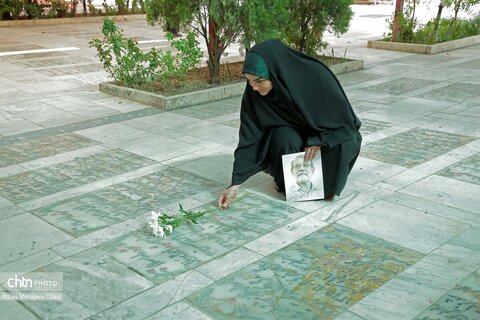 تجدید میثاق مدیرکل میراث‌فرهنگی و فعالان گردشگری و صنایع‌دستی قم با شهداء