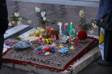 مراسم تحویل سال نو در جوار آستان مقدس امامزاده حسین (ع) و گلزار شهدای شهر قزوین