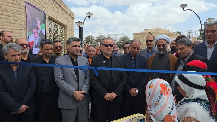 افتتاح و بهره‌برداری از پارک بازار صنایع‌دستی شهر مود