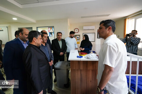 بازدید استاندار اردبیل از واحدهای خدمات‌رسان به مسافران نوروزی