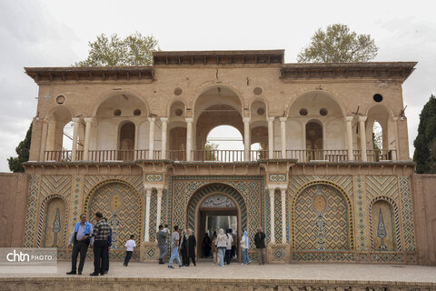 شازده 2فروردین