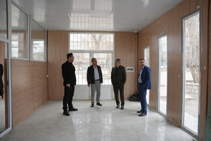 بازدید سرپرست میراث فرهنگی کرمانشاه از پروژه احداث ورودی معبد آناهیتا