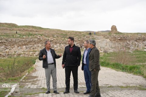 معبد آناهیتا