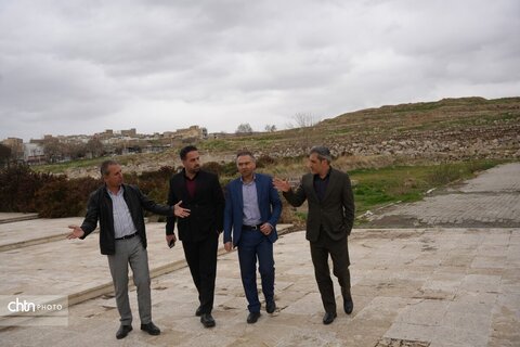 معبد آناهیتا