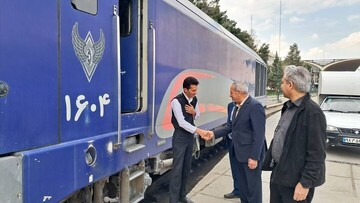 تردد بیش از ۷۰ درصد قطارهای مسافری برون‌شهری شبکه ریلی در مسیرهای منتهی به مشهد