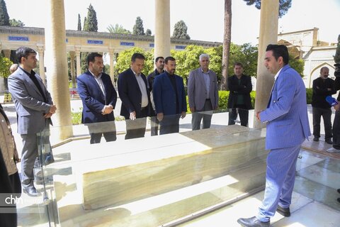 بازدید استاندار فارس از بعضی اماکن غیرموزه ای فارس