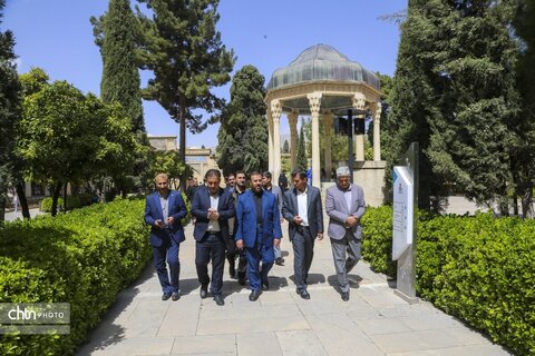 بازدید استاندار فارس از بعضی اماکن غیرموزه ای فارس