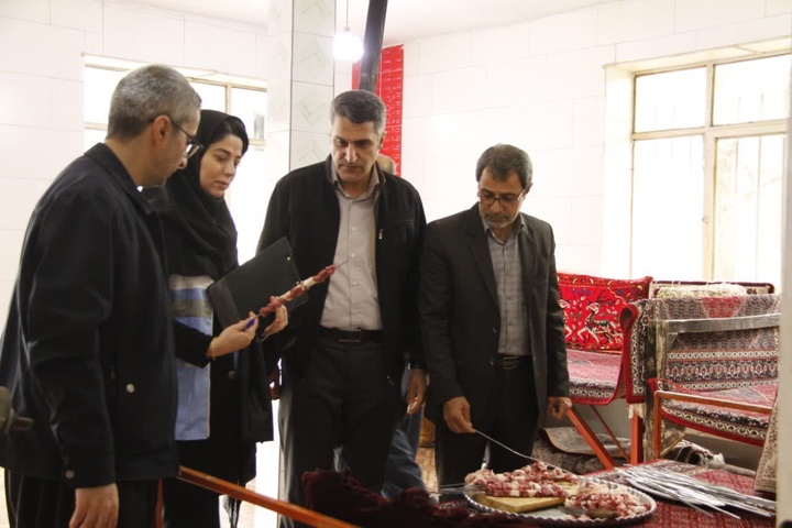 بازدید از رستوران‌های بین‌راهی روانسر / ارتقای کیفیت خدمات گردشگری در شرایط جنگی