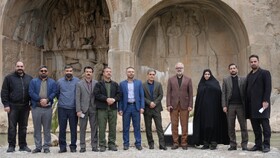 بازدید فرماندار کرمانشاه از تاق‌بستان